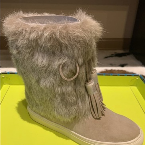 Tory Burch Anjelica Fur Boots 💥 (BRAND NEW) 💥 - Picture 9 of 9